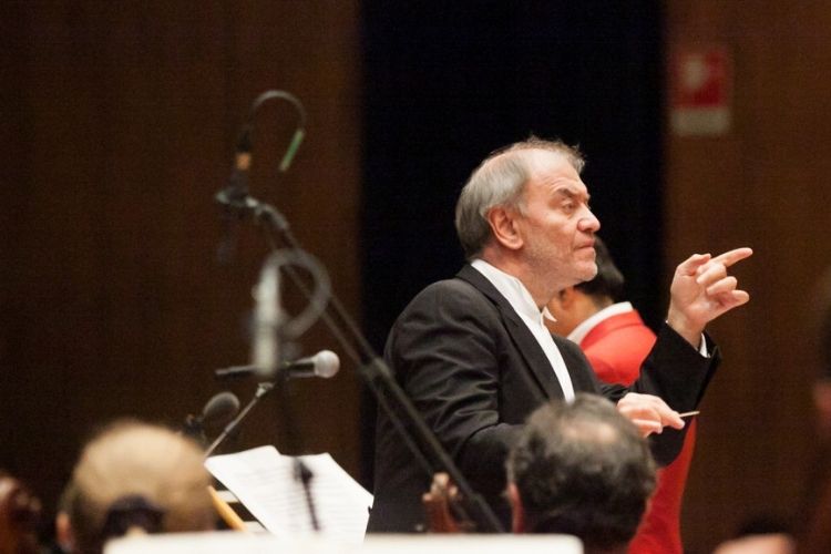 immagine Valery Gergiev sul podio della Mariinsky e Yuja Wang con la Mahler Chamber Orchestra: la stagione musicale del Teatro Nuovo si arricchisce di grandi star